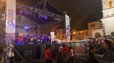 Trío Onix Fiesta de Quito Municipio